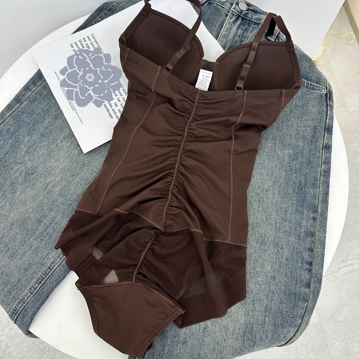 Thin Shapewear Bodysuit with B - đánh giá và giá Shapewear Bodysuit Firm